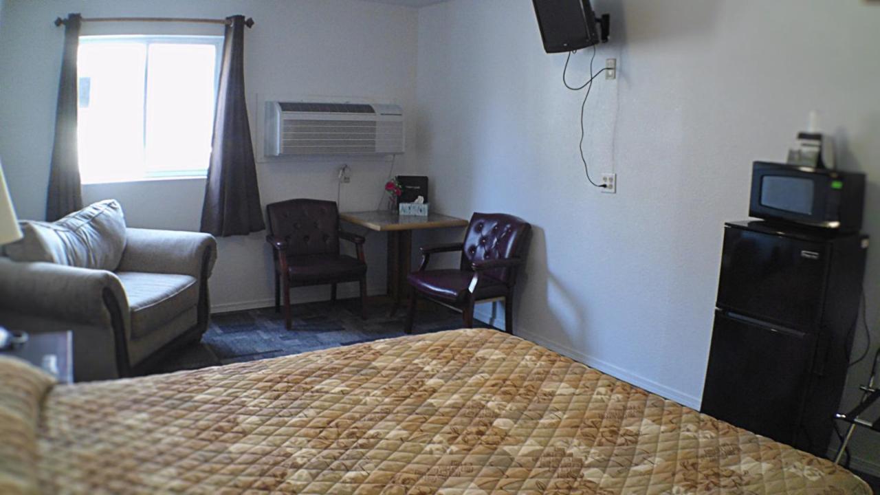 Americas Best Value Inn Salmon 外观 照片