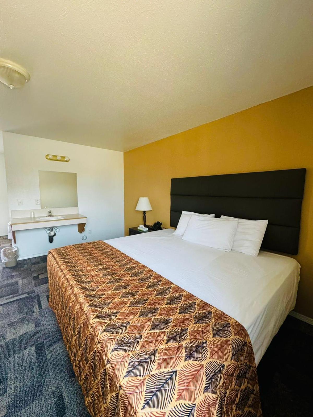 Americas Best Value Inn Salmon 外观 照片